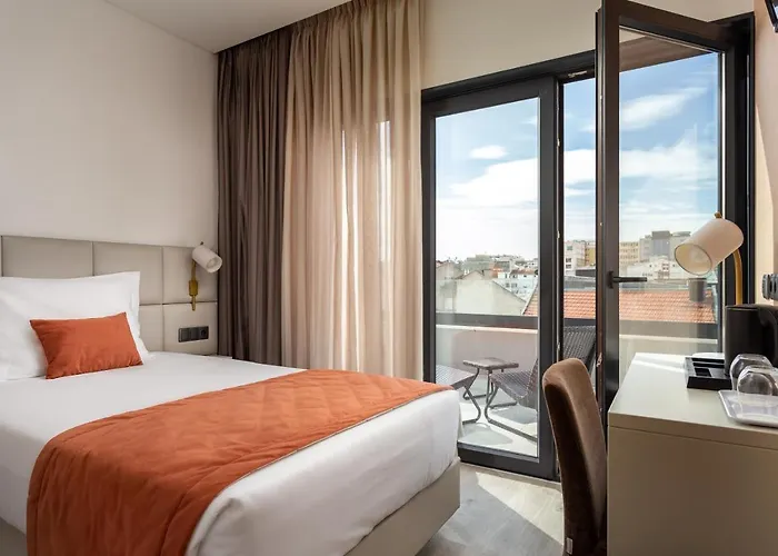 Empire Marques Hotel