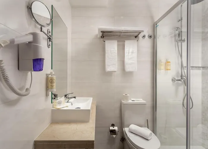 Hotel Empire Marques