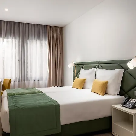 Hotell Empire Marques 3*