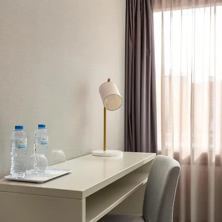 Otel Empire Marques 3*